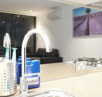 Auzzie Apartments Docklands Melbourne - Accommodation Yamba