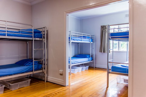 Joes Place Backpackers - Accommodation Yamba 1