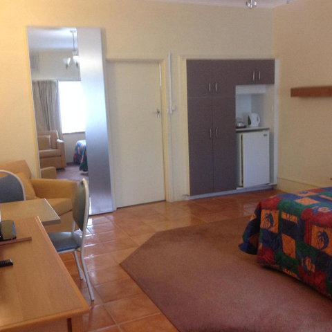 Grampians Motel / Hotel - Accommodation Yamba 4