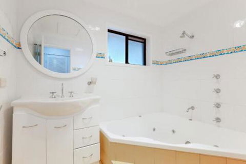 Kallaroo Street 3 Corlette - Accommodation Yamba 1