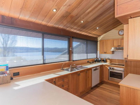 Ibis 19 McLure Circuit - Accommodation Yamba 2