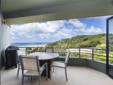 Acutterbove - Accommodation Yamba 0