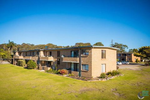 Apollo Unit 31 - Accommodation Yamba 3