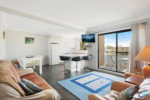 Apollo Unit 15 - Accommodation Yamba 4