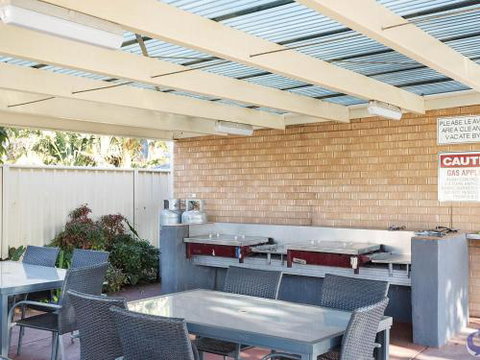 Apollo Unit 23 - Accommodation Yamba 1