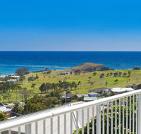 La Mer 19 Dulconghi Street - Accommodation Yamba