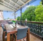 Grand  Central on George Unique Opulent - Accommodation Yamba