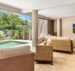 The Stanwell Beach Glass House beach  pool - Accommodation Yamba