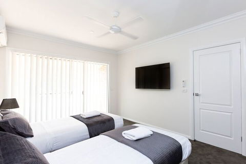 Wagga Apartments 4 - Accommodation Yamba 2