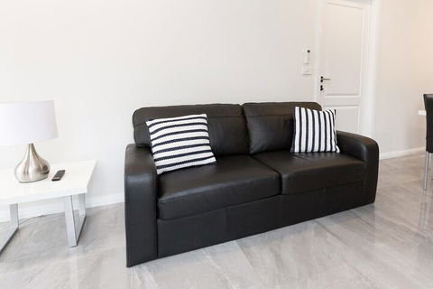 Wagga Apartments 4 - Accommodation Yamba 4