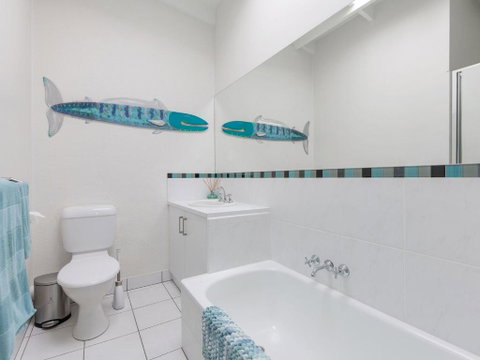 Absolute Beachfront - Accommodation Yamba 4