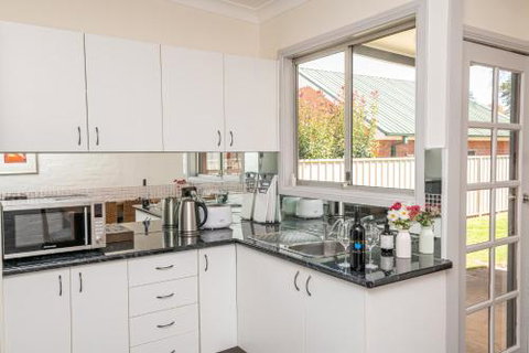 Edward Cottage ?Heritage Central Comfortable. - Accommodation Yamba 3