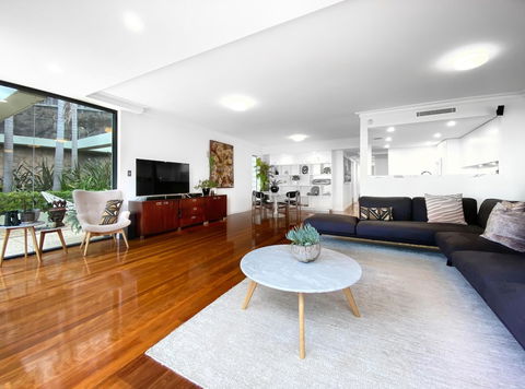 BELLEVUE GARDEN OASIS-hosted By L'Abode - Accommodation Yamba 5