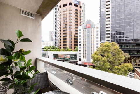 SANDRA, 1BDR Carlton Apartment - Accommodation Yamba 0