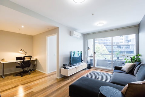 SANDRA, 1BDR Carlton Apartment - Accommodation Yamba 2