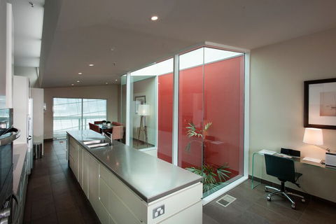 Sullivans Cove Apartments - Accommodation Yamba 4