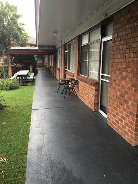 Flinders Motel - Accommodation Yamba 1