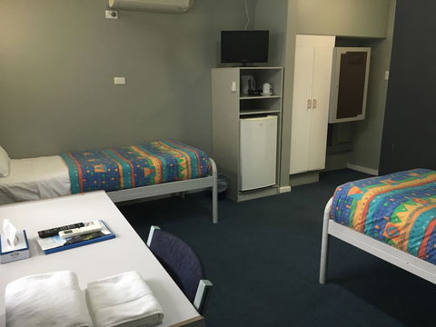 Flinders Motel - Accommodation Yamba 5