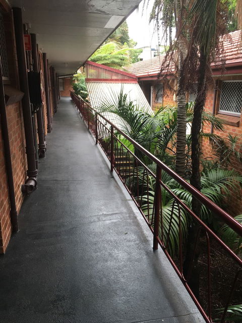 Flinders Motel - Accommodation Yamba 0