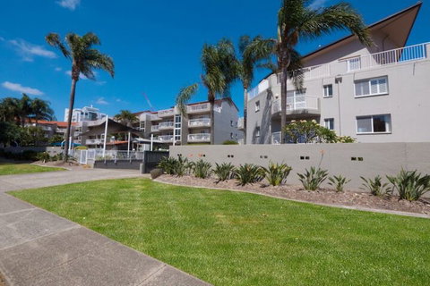 Markham Court - Accommodation Yamba 7