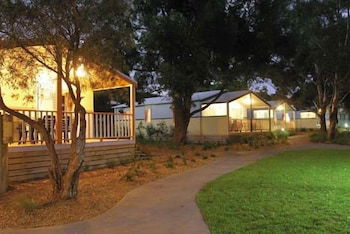 Kendalls On The Beach Holiday Park - Accommodation Yamba 1