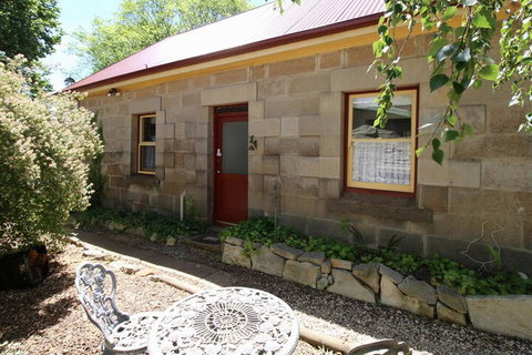 Christopher Halls Colonial Accommodation - Accommodation Yamba 5