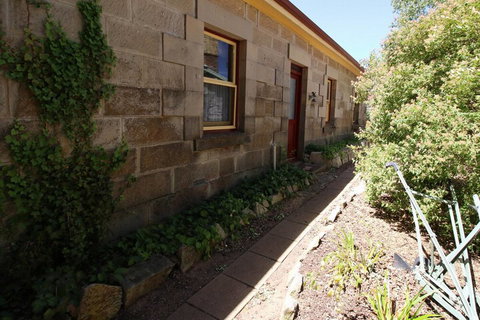 Christopher Halls Colonial Accommodation - Accommodation Yamba 0