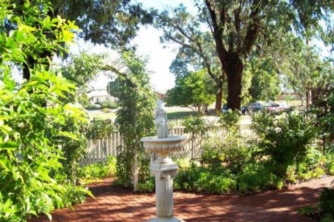 Cottage On Tottenham - Accommodation Yamba 7