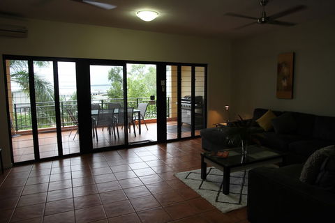 Darwin Deluxe Apartments - Accommodation Yamba 6