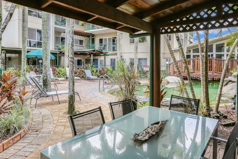 Koala Court Holiday Apartments - Accommodation Yamba 3