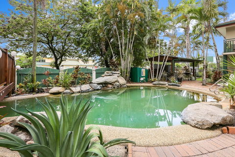 Koala Court Holiday Apartments - Accommodation Yamba 2