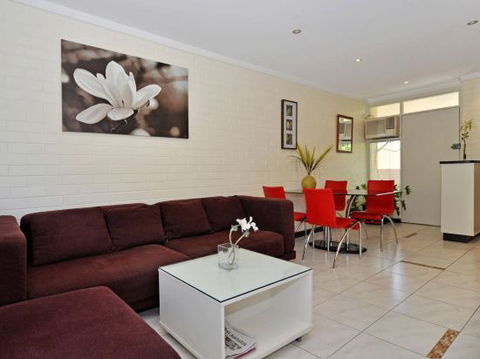 Park Vista Executive Townhouses - Accommodation Yamba 0