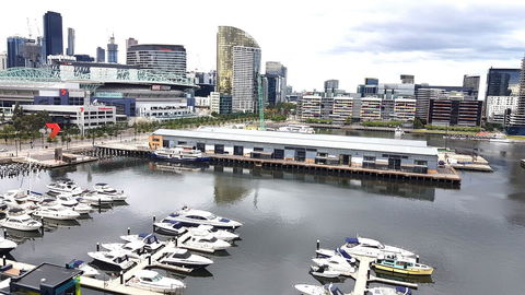 Docklands Style Apartment With 2 Bedroom 1008n - Accommodation Yamba 4