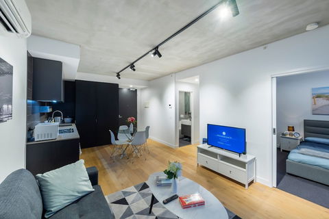 STAY&CO Serviced Apartments Docklands Drive - Accommodation Yamba 4