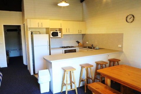 Alpha 8 - Accommodation Yamba 2