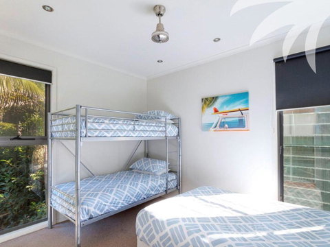 Boom 8 - Accommodation Yamba 5