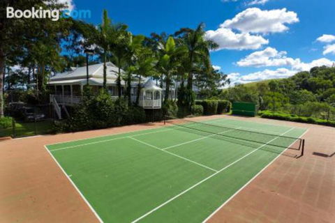Sunrise At Sanquar Noosa Hinterland - Accommodation Yamba 1