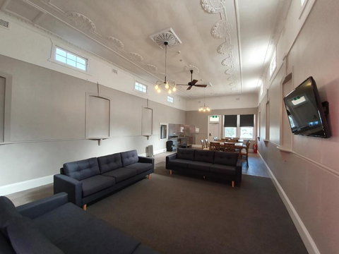 The Royal Hotel - Accommodation Yamba 6