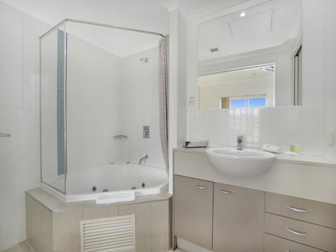 Hinterland Luxury 1 Bedroom Hinterland View Apt - Accommodation Yamba 6