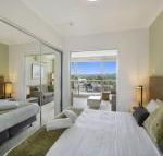 Hinterland Luxury 1 Bedroom Hinterland View Apt - Accommodation Yamba