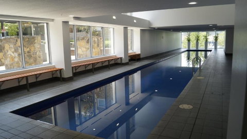 Canberra CBD Metropolitan - Accommodation Yamba 1