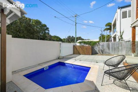 Mudjimba Island Beach House - Accommodation Yamba 1