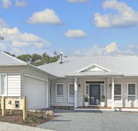 A Home Like Few Others - Accommodation Yamba