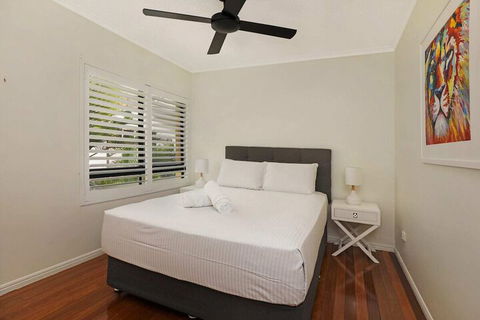PRTFINO Ultimate Penthouse - Accommodation Yamba 7
