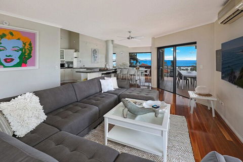 PRTFINO Ultimate Penthouse - Accommodation Yamba 2