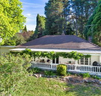 Redwood Cottage Burradoo getaway Southern Highlands 4pm Check Out Sunday - Accommodation Yamba