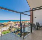 Surf  Sun in Silver Sands - Accommodation Yamba