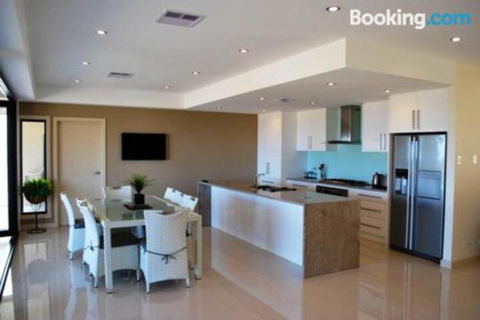 Eagles Nest - Accommodation Yamba 5