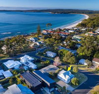 Mermaid Cottage at Hyams Beach 4pm Check Out Sundays - Accommodation Yamba