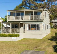 Rowse House Hyams Beach 4pm Check Out Sundays - Accommodation Yamba